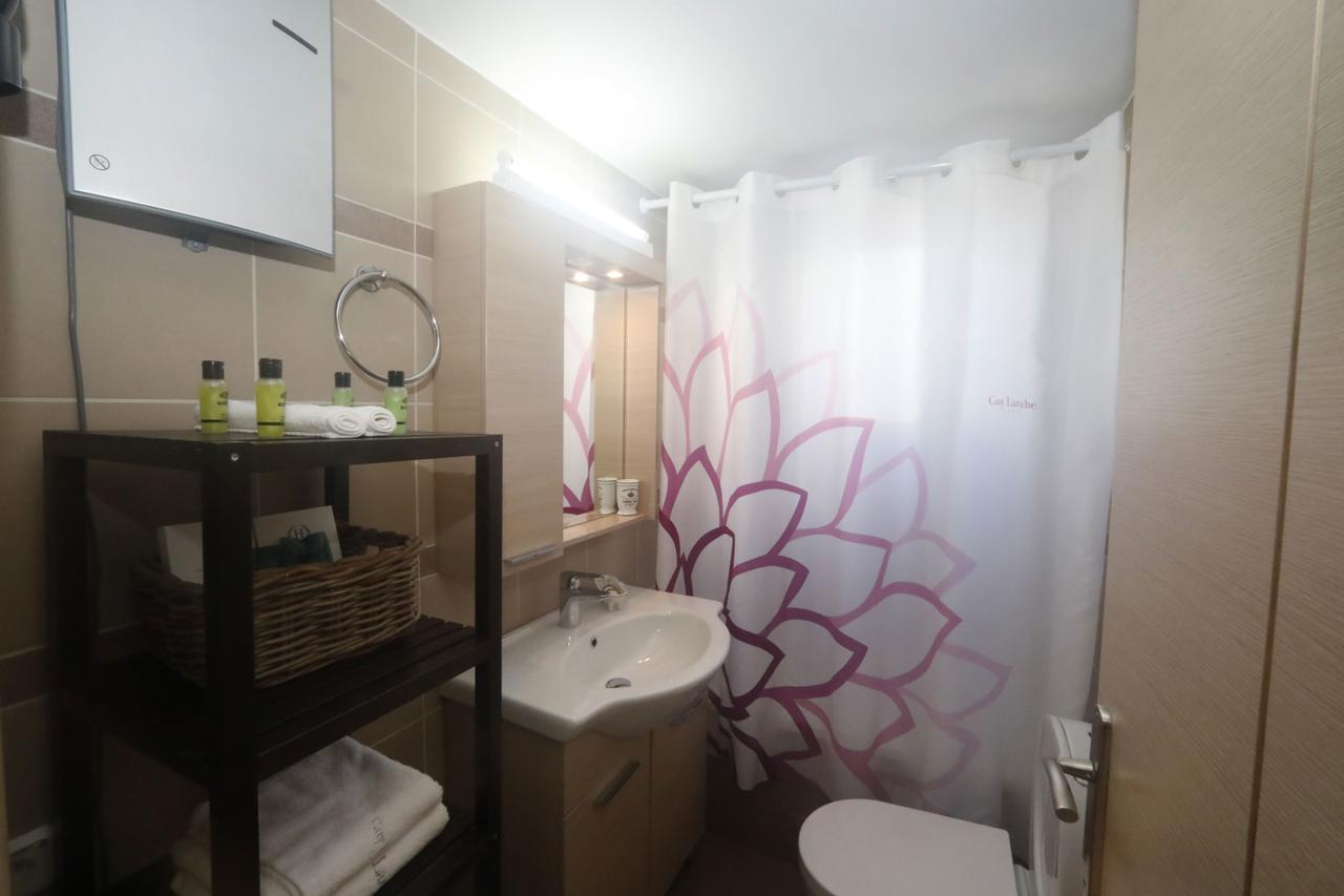 Metaxourghio Boutique Apartment アテネ エクステリア 写真